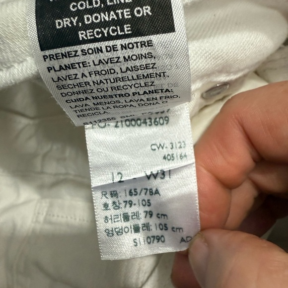 Signature Levi Strauss Mid-Rise Capri Womens Size 12 Off White Ankle/Crop (READ) - Picture 8 of 9